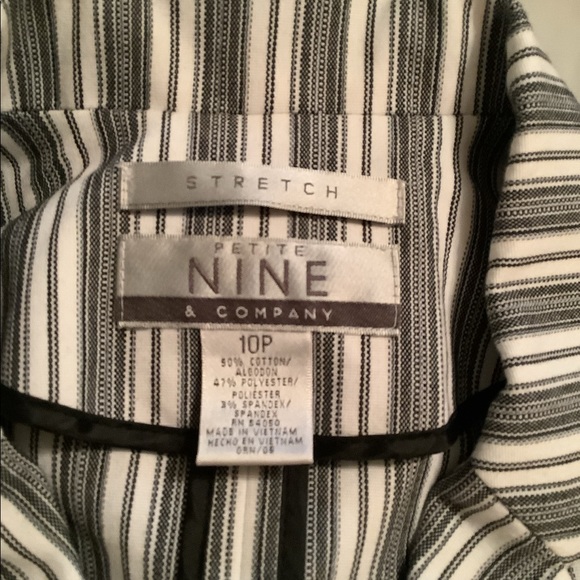 Nine & company jacket black and white striped stretchy lots of buttons - Picture 5 of 10